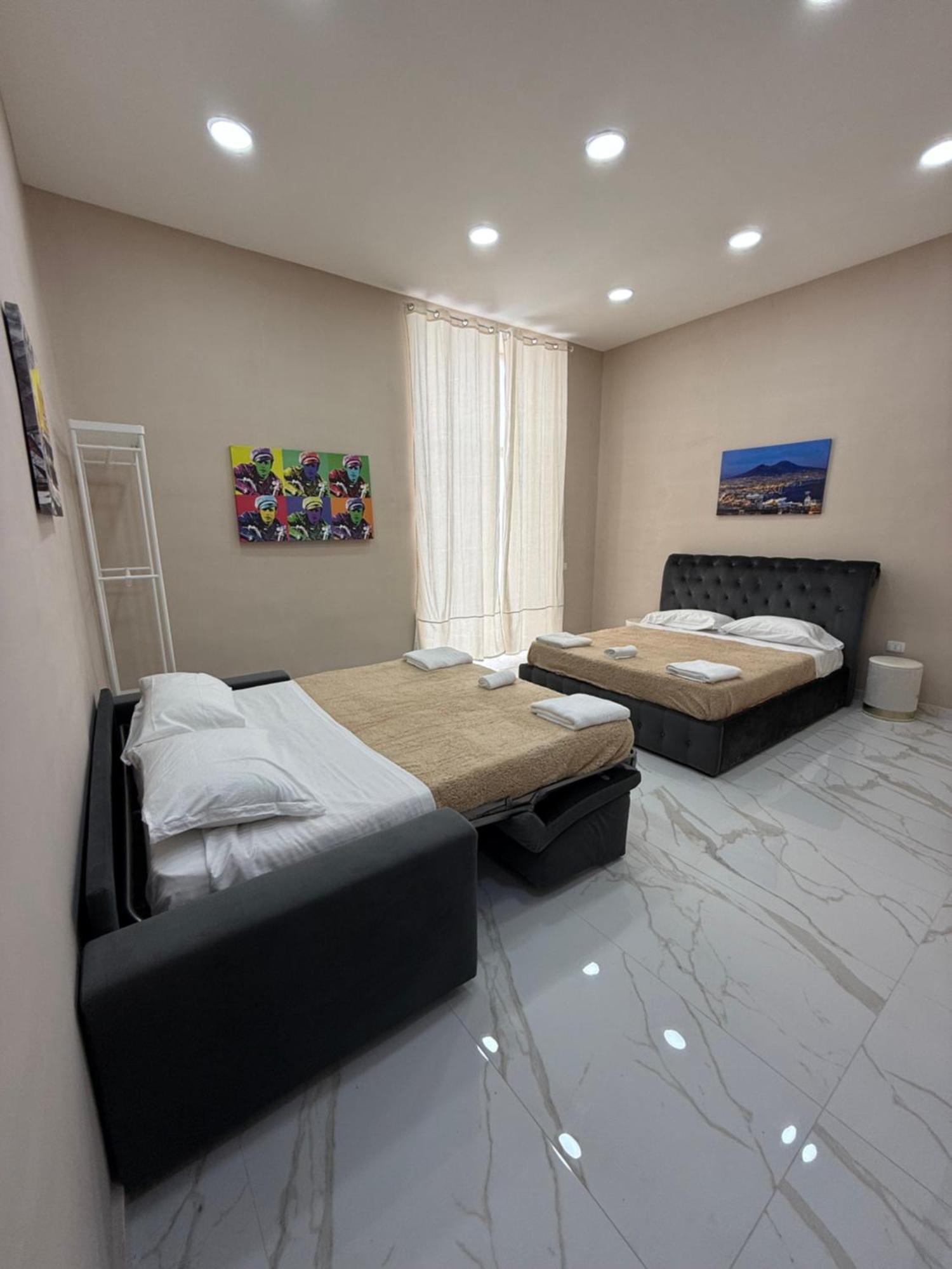 Apartmán Valentino Caracciolo 105 Neapol Exteriér fotografie