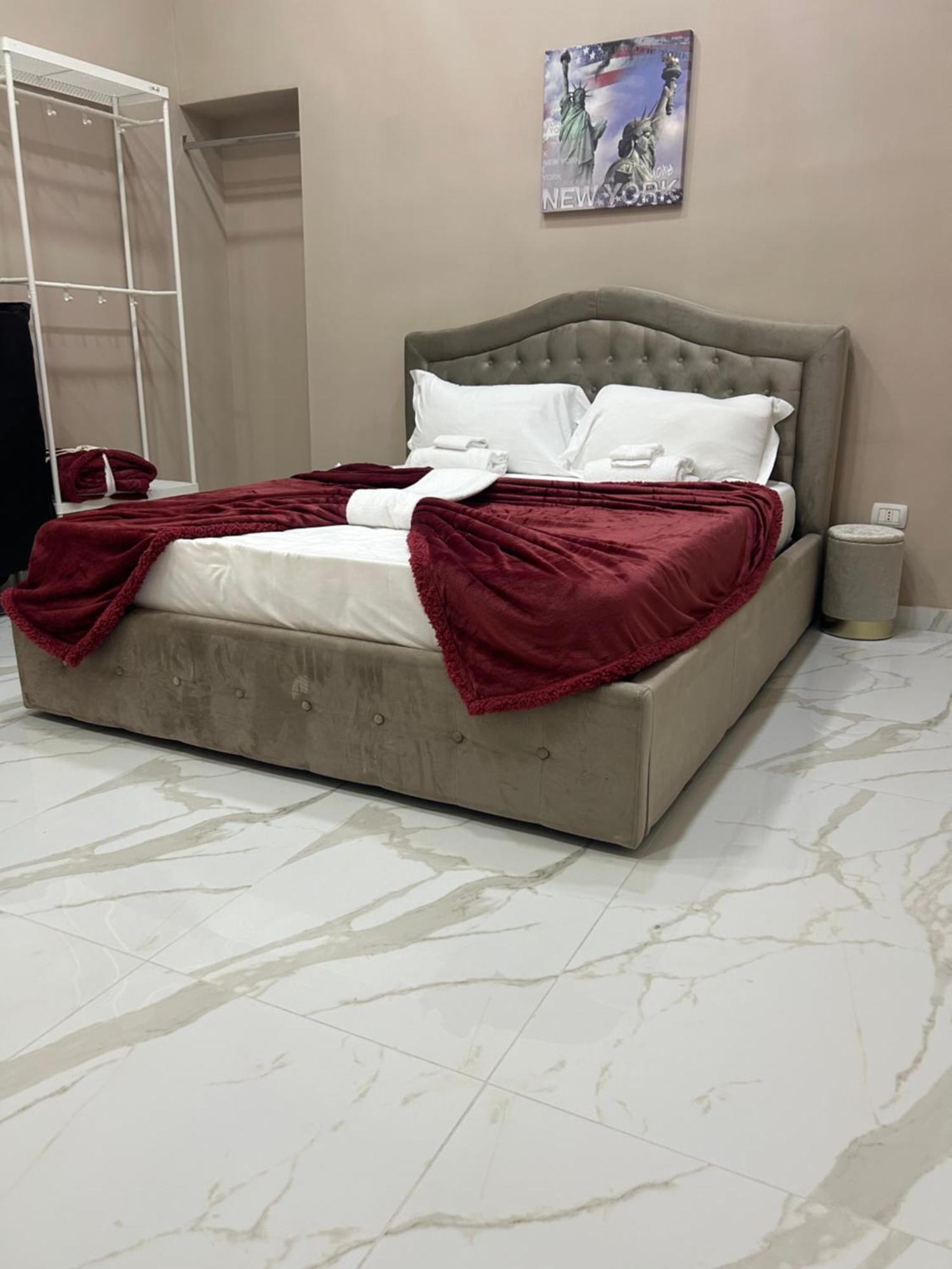 Apartmán Valentino Caracciolo 105 Neapol Exteriér fotografie