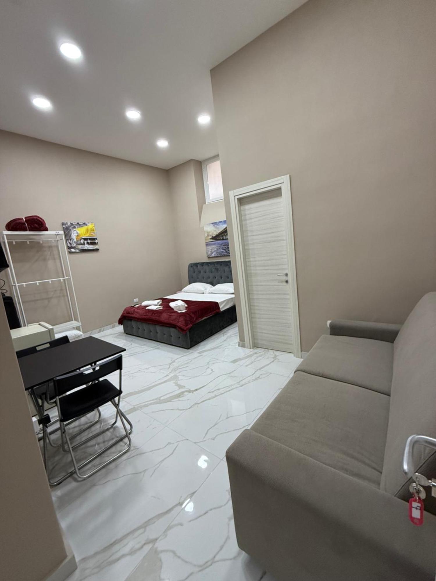 Apartmán Valentino Caracciolo 105 Neapol Exteriér fotografie